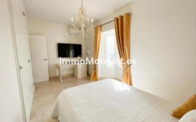 Resale - Villa - Sotogrande - San Roque