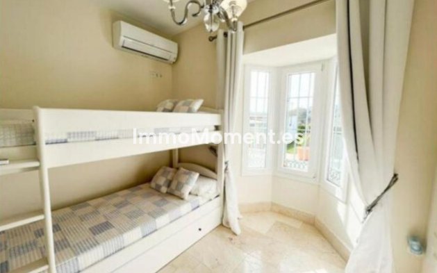 Resale - Villa - Sotogrande - San Roque