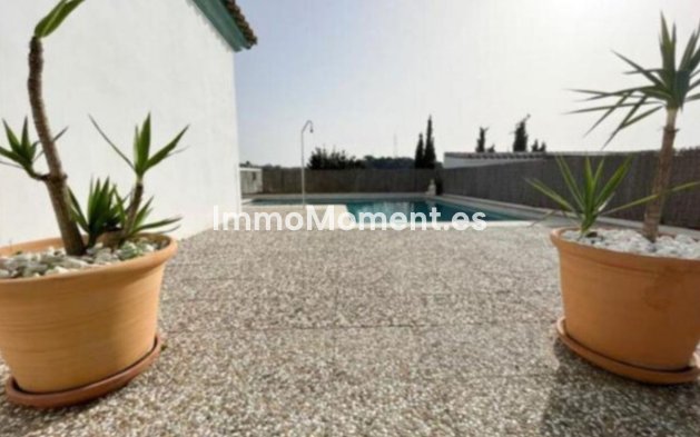 Resale - Villa - Sotogrande - San Roque