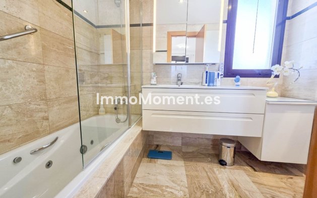 Resale - Apartment - Casares - Casares Playa