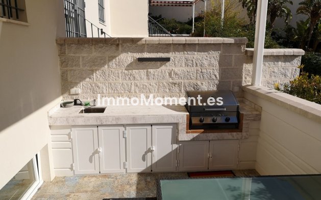 Reventa - Villa - Estepona  - Estepona Centro