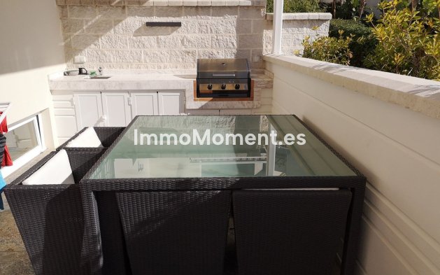 Reventa - Villa - Estepona  - Estepona Centro