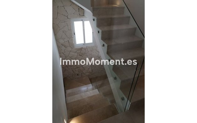 Reventa - Villa - Estepona  - Estepona Centro