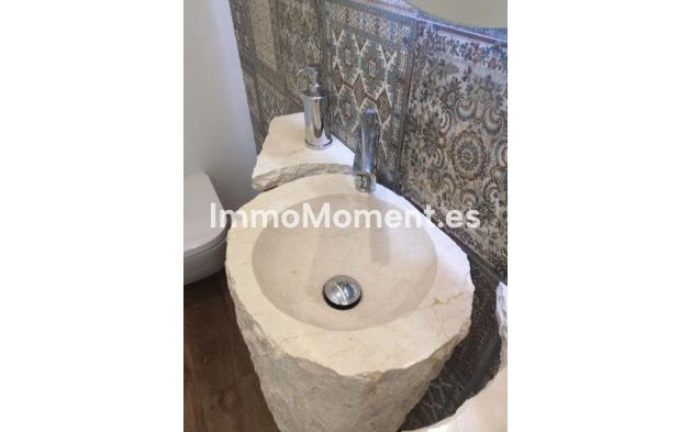 Reventa - Villa - Estepona  - Estepona Centro