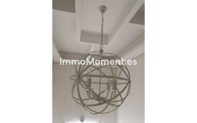 Reventa - Villa - Estepona  - Estepona Centro