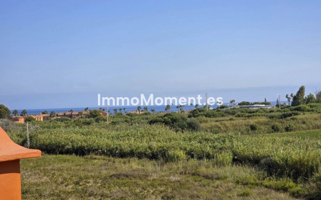 Resale - Apartment - Manilva - La Duquesa