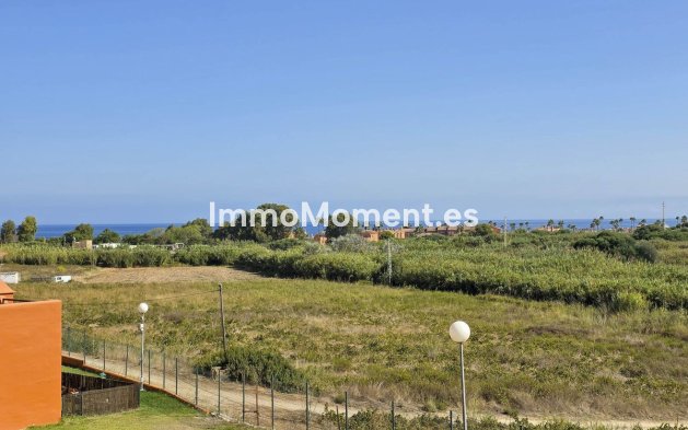 Resale - Apartment - Manilva - La Duquesa
