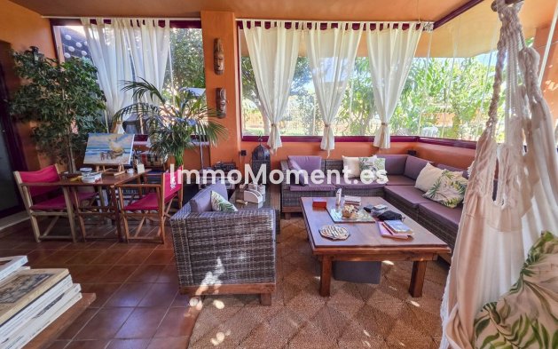 Resale - Apartment - Manilva - La Duquesa