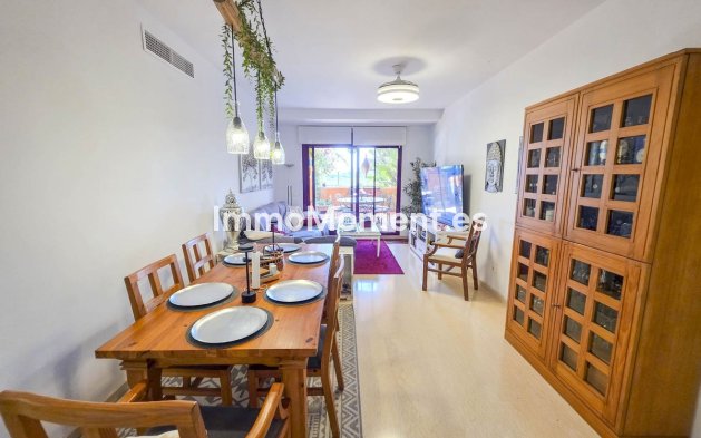 Resale - Apartment - Manilva - La Duquesa