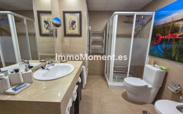 Resale - Apartment - Manilva - La Duquesa