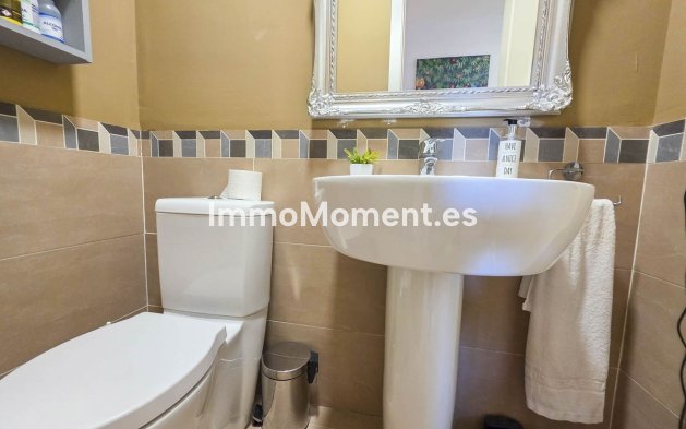 Resale - Apartment - Manilva - La Duquesa