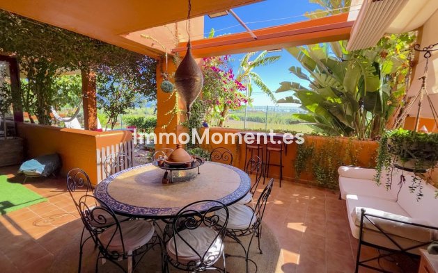 Resale - Apartment - Manilva - La Duquesa