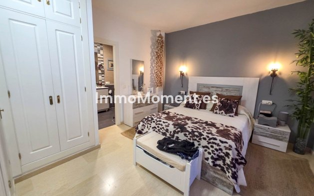 Resale - Apartment - Manilva - La Duquesa