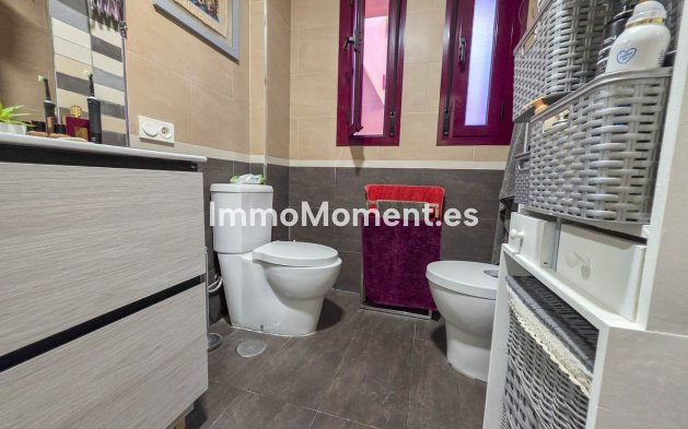 Resale - Apartment - Manilva - La Duquesa