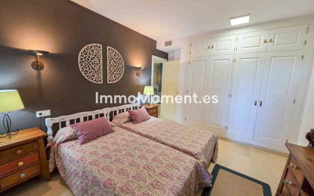Resale - Apartment - Manilva - La Duquesa