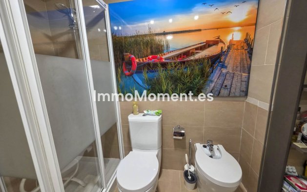 Resale - Apartment - Manilva - La Duquesa