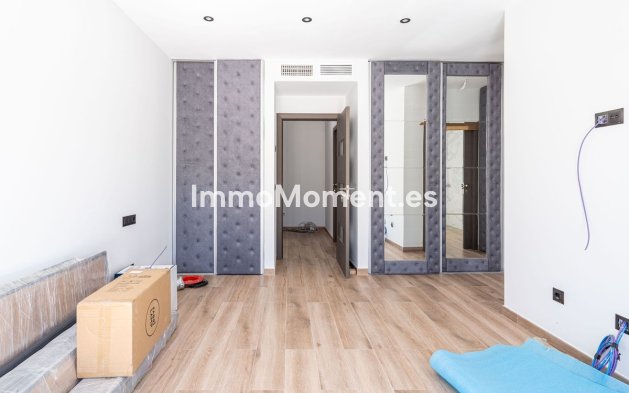 Revente - Villa - Estepona  - Estepona Centro