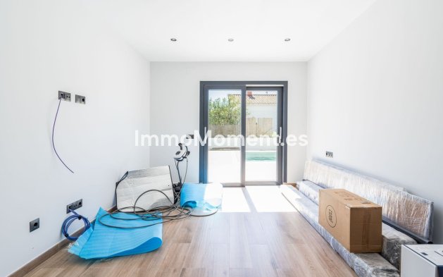 Revente - Villa - Estepona  - Estepona Centro