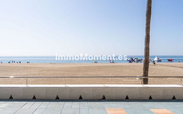 Revente - Villa - Estepona  - Estepona Centro