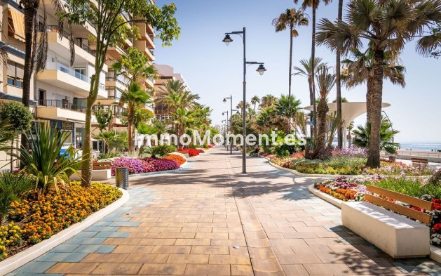 Revente - Villa - Estepona  - Estepona Centro