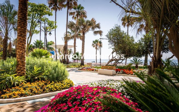 Revente - Villa - Estepona  - Estepona Centro