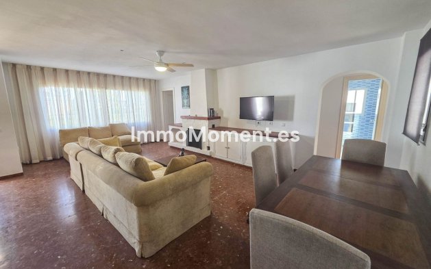 Bestaande woning - Villa - Estepona  - Estepona Centro