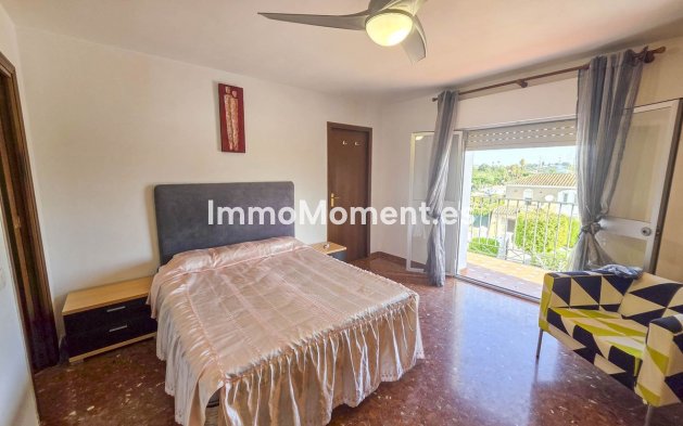 Bestaande woning - Villa - Estepona  - Estepona Centro