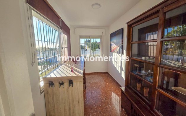 Bestaande woning - Villa - Estepona  - Estepona Centro
