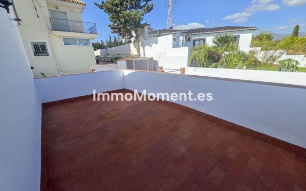 Bestaande woning - Villa - Estepona  - Estepona Centro