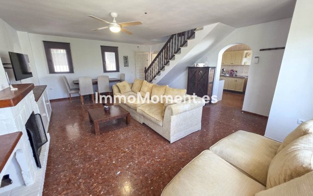 Bestaande woning - Villa - Estepona  - Estepona Centro