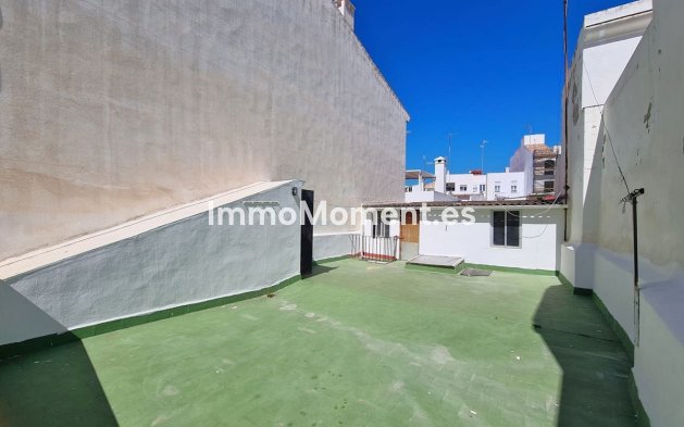 Bestaande woning - Villa - Estepona  - Estepona Centro