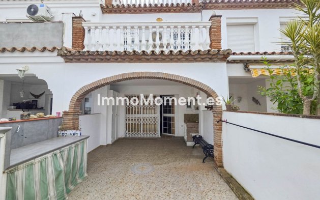 Wiederverkauf - Reihenhaus - Manilva - La Duquesa