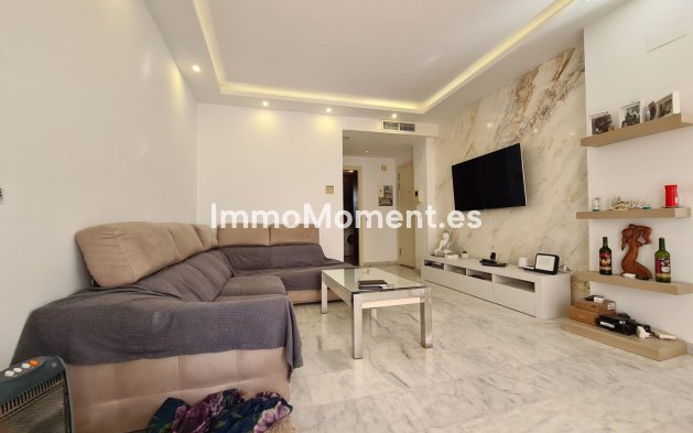 Revente - Appartement - Estepona  - Estepona Centro
