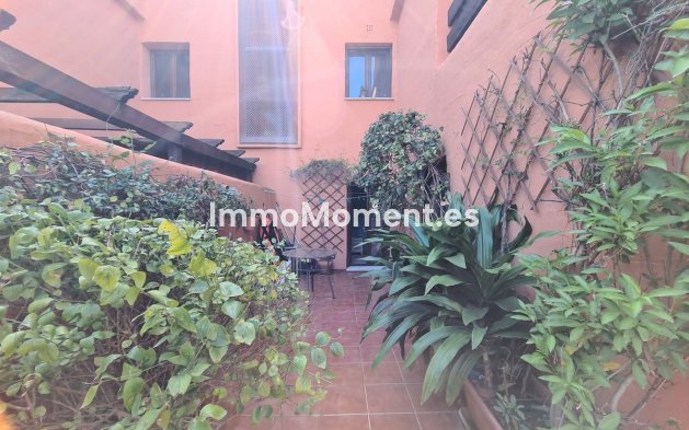 Revente - Appartement - Estepona  - Estepona Centro