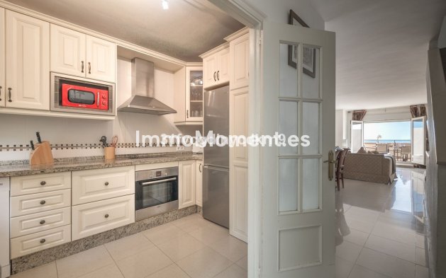 Resale - Townhouse - Estepona - Estepona Centro