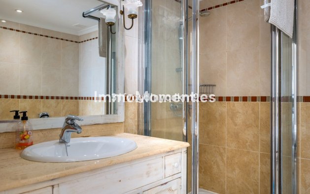 Resale - Townhouse - Estepona - Estepona Centro