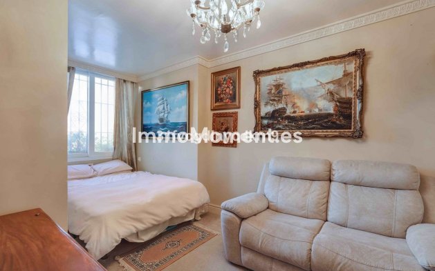 Wiederverkauf - Wohnung - Estepona  - Estepona Centro