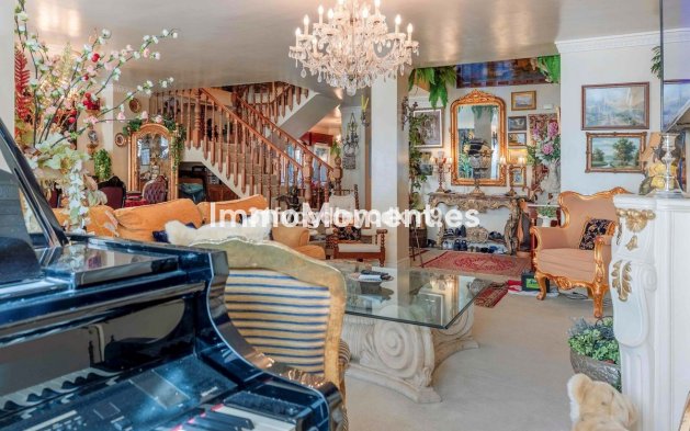 Wiederverkauf - Wohnung - Estepona  - Estepona Centro