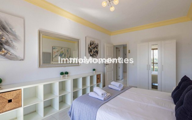 Wiederverkauf - Villa - Estepona  - Estepona Centro