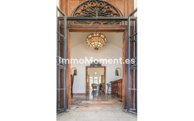 Wiederverkauf - Villa - Estepona  - Estepona Centro