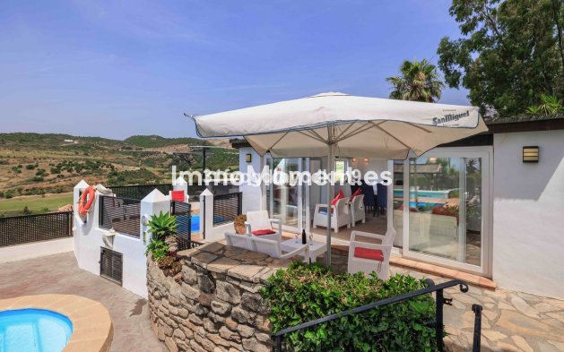 Wiederverkauf - Villa - Estepona  - Estepona Centro