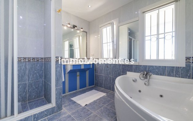 Wiederverkauf - Villa - Estepona  - Estepona Centro