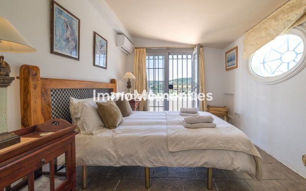 Wiederverkauf - Villa - Estepona  - Estepona Centro