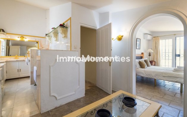 Wiederverkauf - Villa - Estepona  - Estepona Centro