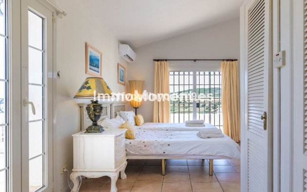 Wiederverkauf - Villa - Estepona  - Estepona Centro