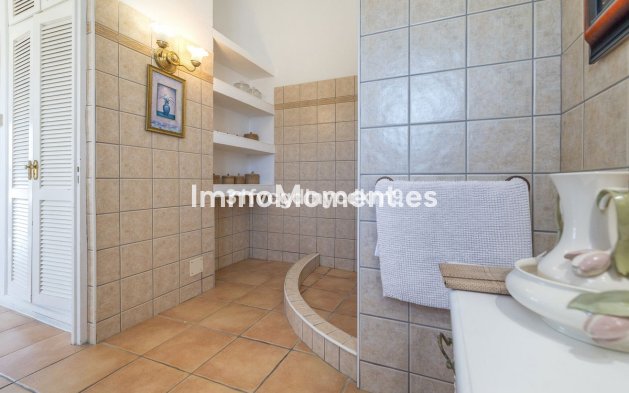 Wiederverkauf - Villa - Estepona  - Estepona Centro