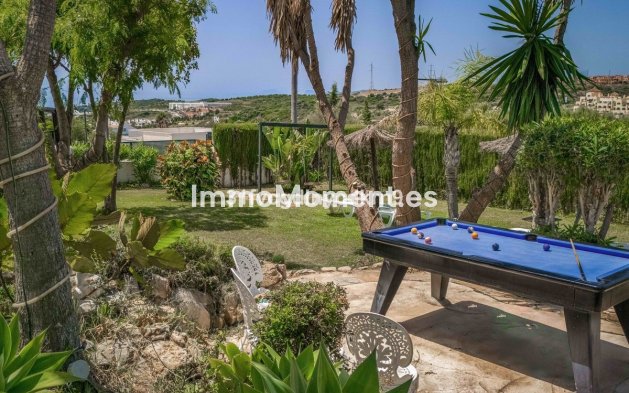 Wiederverkauf - Villa - Estepona  - Estepona Centro