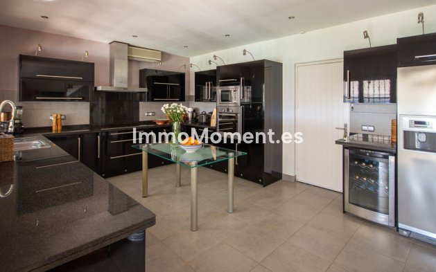 Wiederverkauf - Villa - Mijas - Mijas Costa