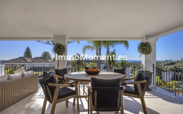 Resale - Villa - El Paraiso - New Golden Mile