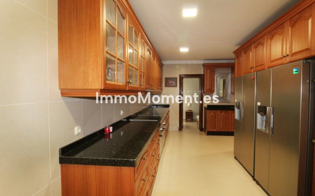 Reventa - Villa - Marbella - Guadalmina Baja